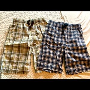 2 pairs pull on plaid Gymboree shorts, size 12